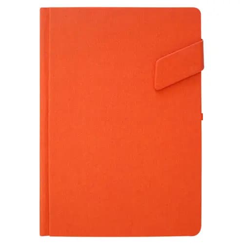 promosyon yeşil mat deri defter, kapak kapatma kuşağı ve yan sekme detayı